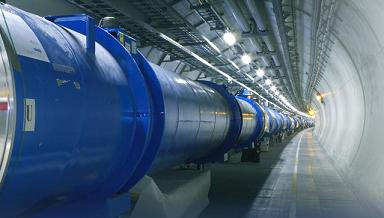 Tests de alta precisión de la teoría electrodébil en el LHC del CERN