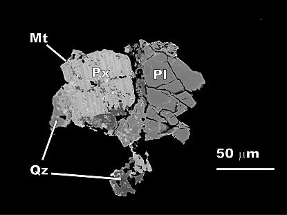 dibujo20090408_basaltic_micrometeorite_pyroxene_plagioclase_quartz_mm40