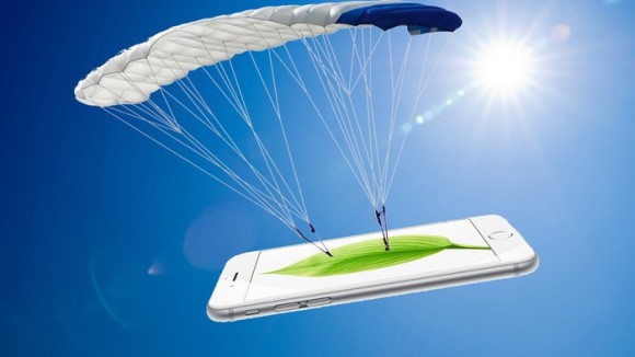 Dibujo2016031apple-patent-fall-protection-iphone Apple has patented technology to detect when its gadgets are falling parachutes Photo composite Shutterstock gizmag com 35038